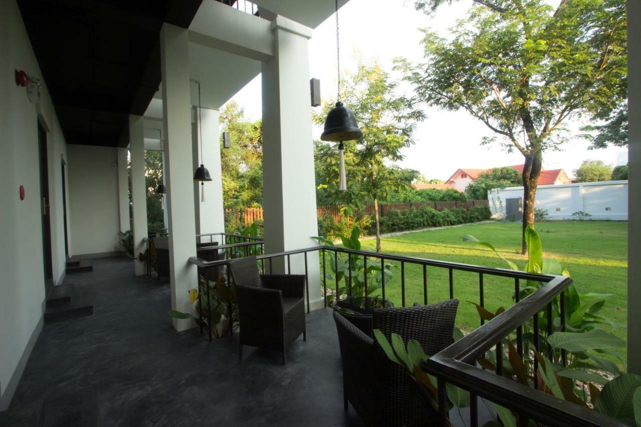 Jamadevi Lamphun Hotel Exterior foto